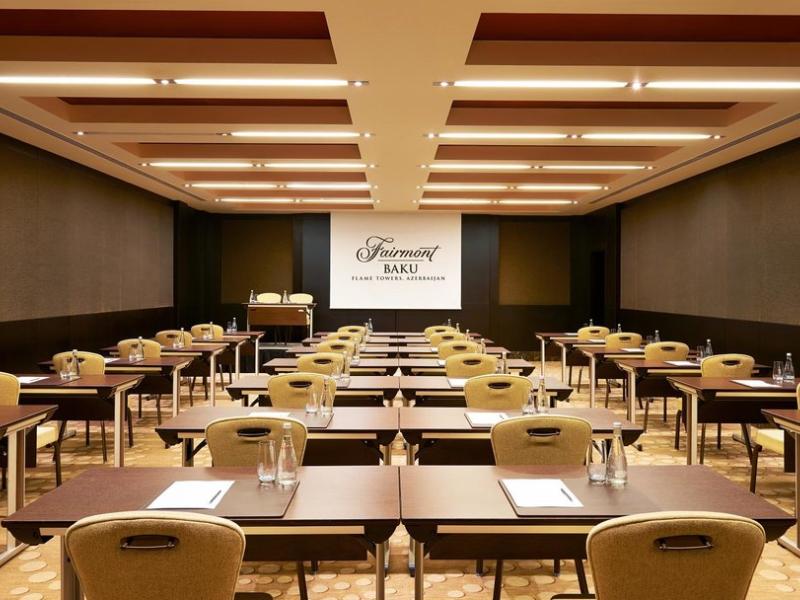 Fairmont Baku, Flame Towers