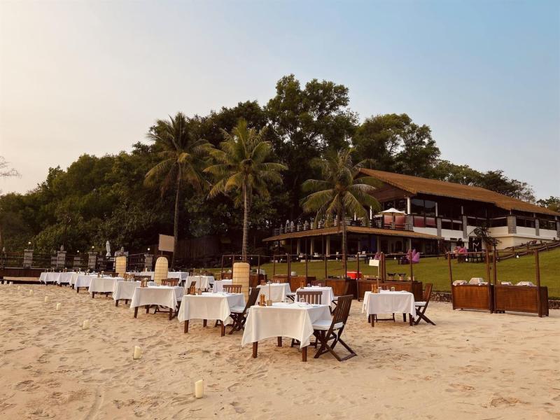 Chen Sea Resort & Spa