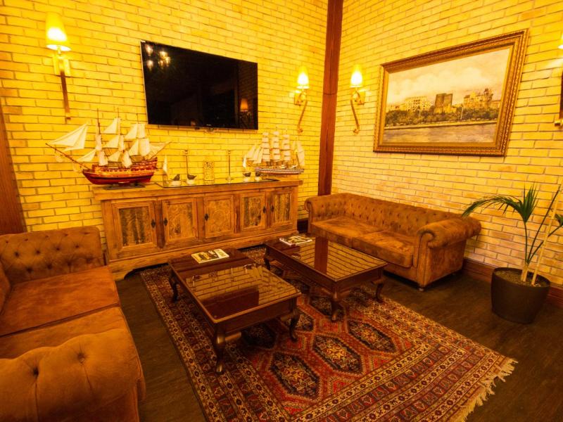 Sapphire Marine Hotel