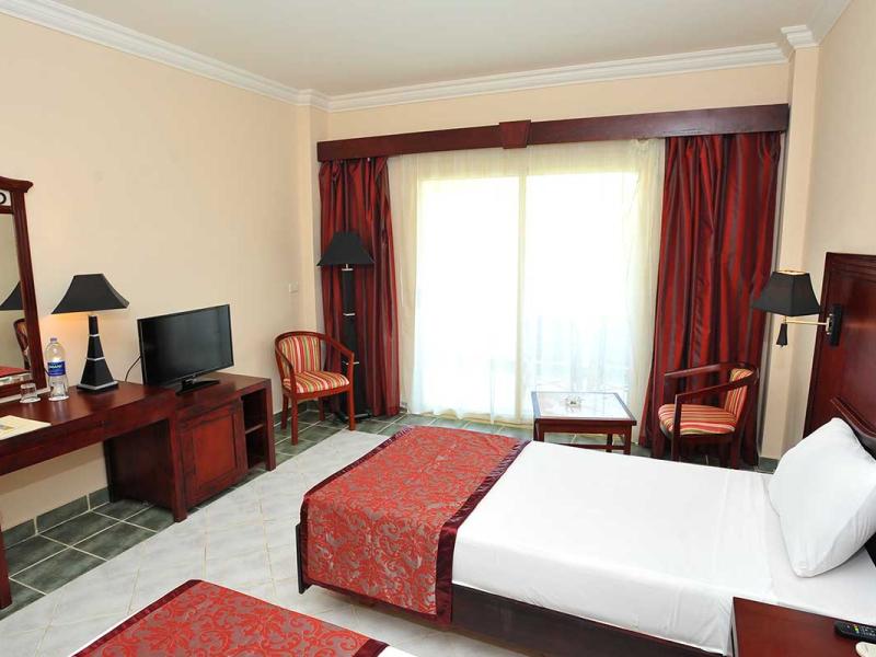 Brayka Bay Resort