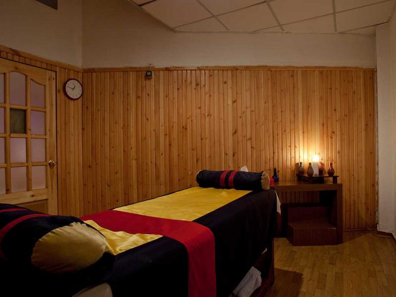 Brayka Bay Resort