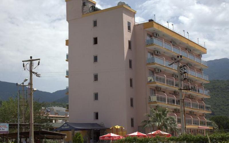 Kalamaki Beach Hotel