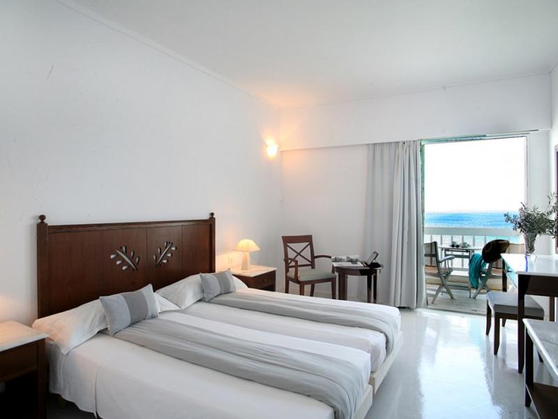 Tinos Beach Hotel