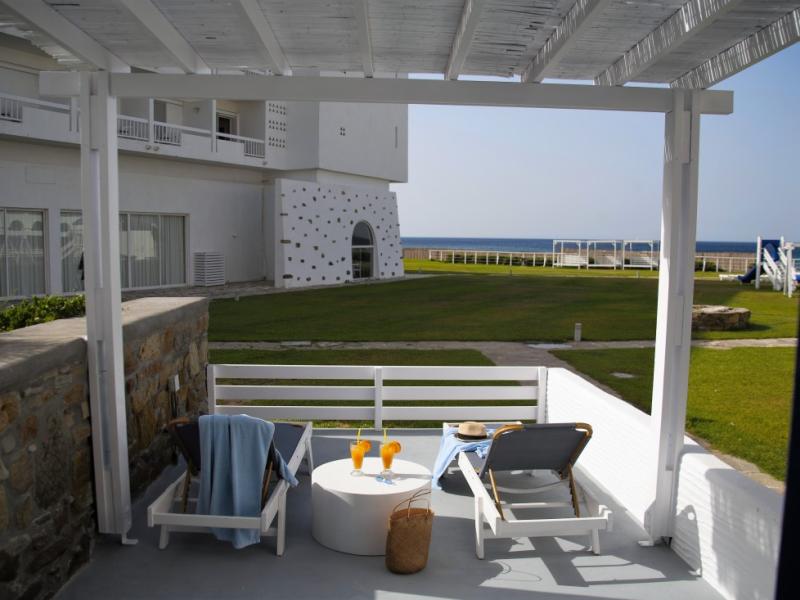 Tinos Beach Hotel