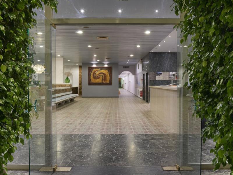 Tinos Beach Hotel