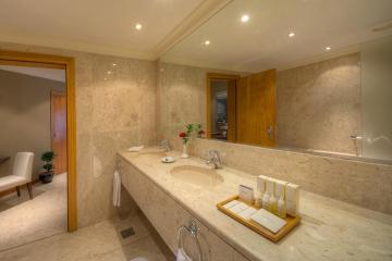 Отель Dubai Marine Beach Resort & Spa ОАЭ, Джумейра, фото 22