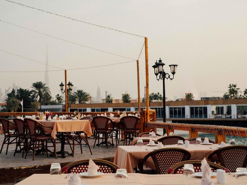 Dubai Marine Beach Resort & Spa