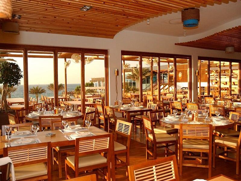 Dubai Marine Beach Resort & Spa