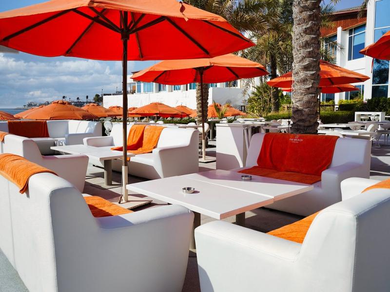 Dubai Marine Beach Resort & Spa