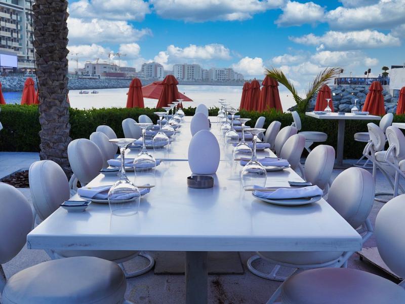 Dubai Marine Beach Resort & Spa