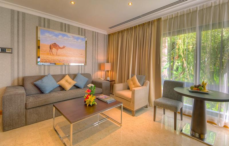 Dubai Marine Beach Resort & Spa