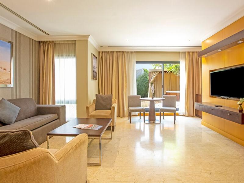 Dubai Marine Beach Resort & Spa