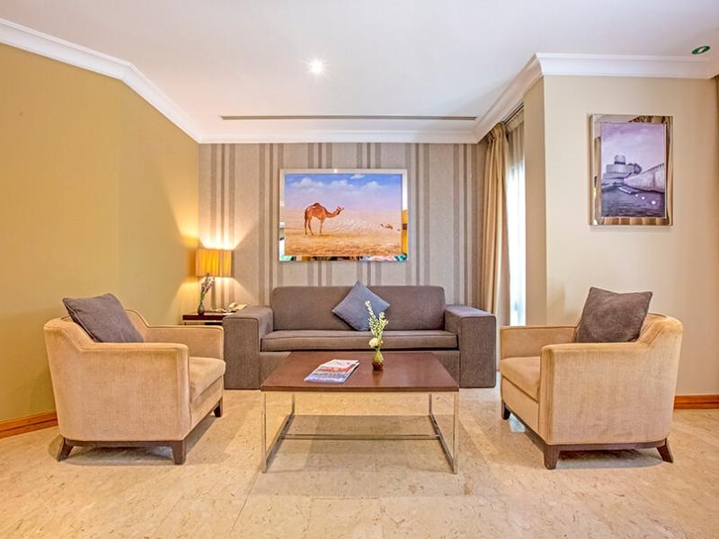 Dubai Marine Beach Resort & Spa