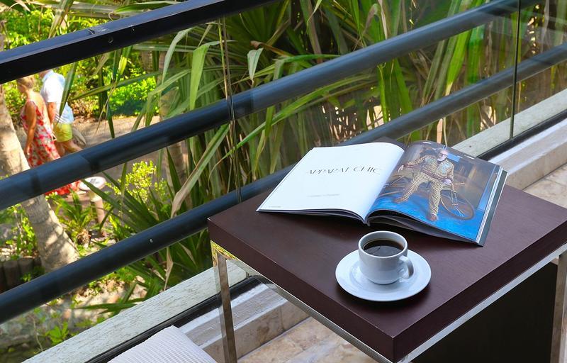 Dubai Marine Beach Resort & Spa