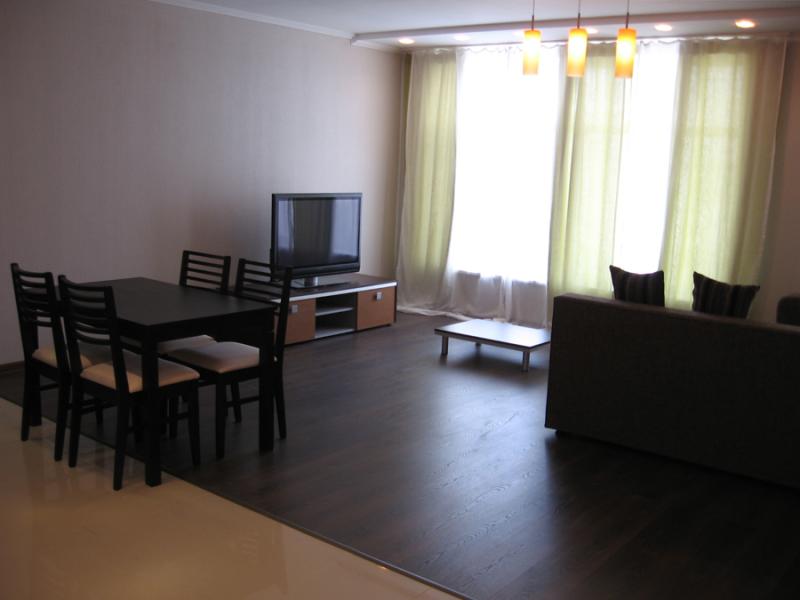 Невский берег