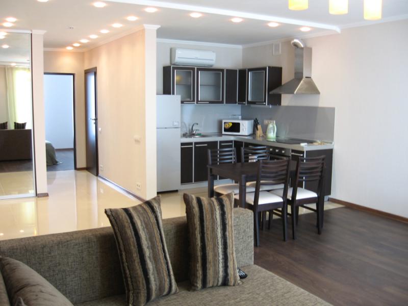 Невский берег