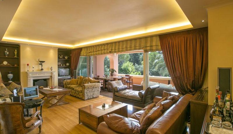 Kommeno Castle Luxury Villa 