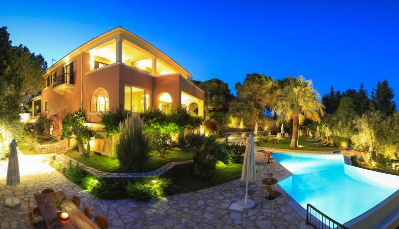 Kommeno Castle Luxury Villa 
