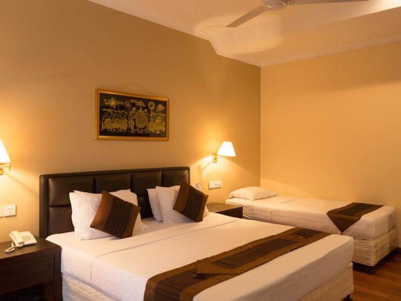 Devon Hotel 