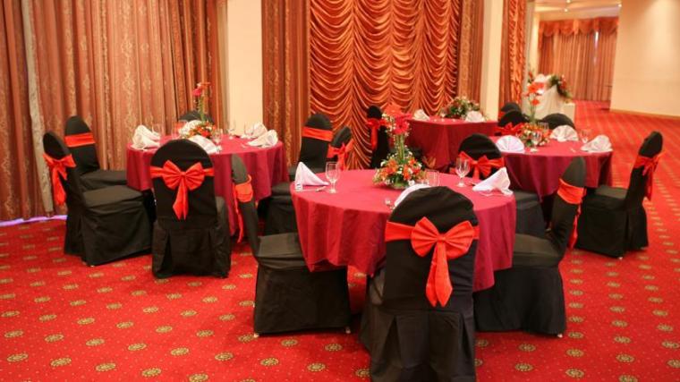Devon Hotel 