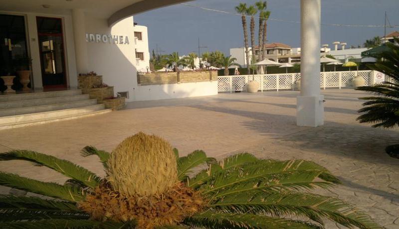 Androthea Hotel Apartments