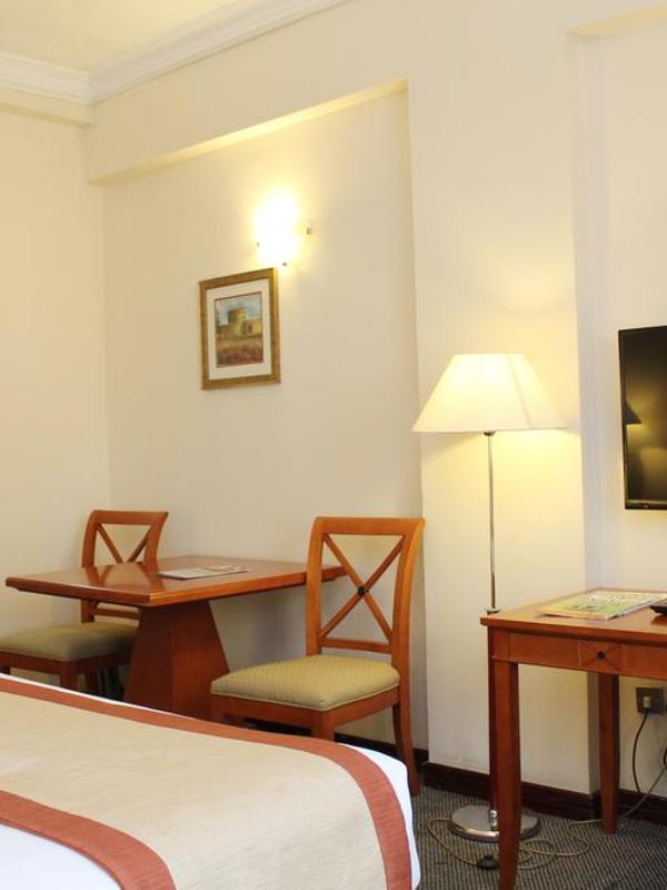 Al Diar Mina Hotel