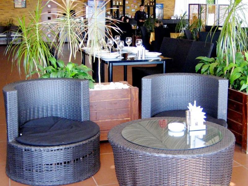 Александрия (ул. Генерала Дбар)