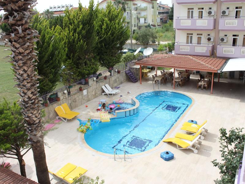 Victoria Princess Hotel & Apart