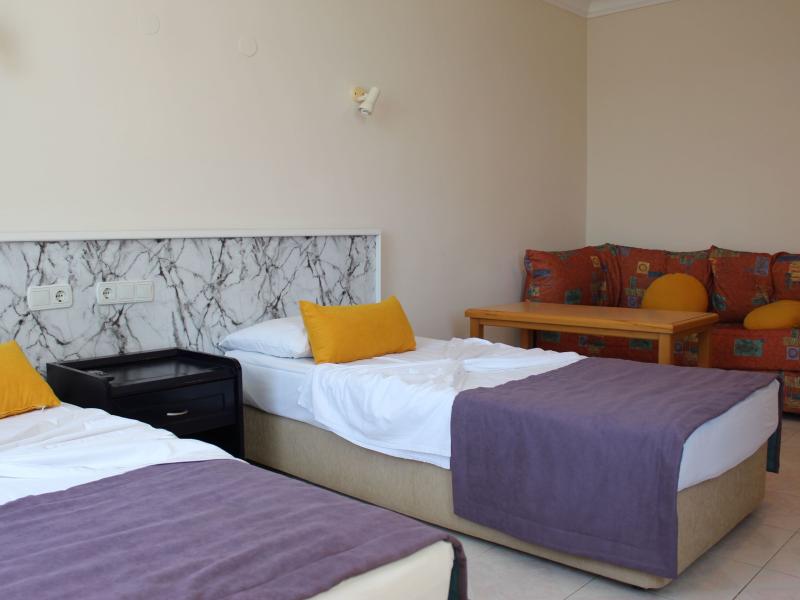 Victoria Princess Hotel & Apart