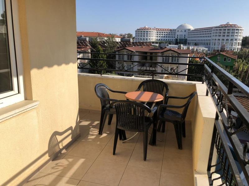 Melissa Garden Apart