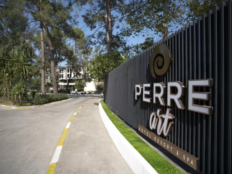 Perre Art Hotel Resort & Spa