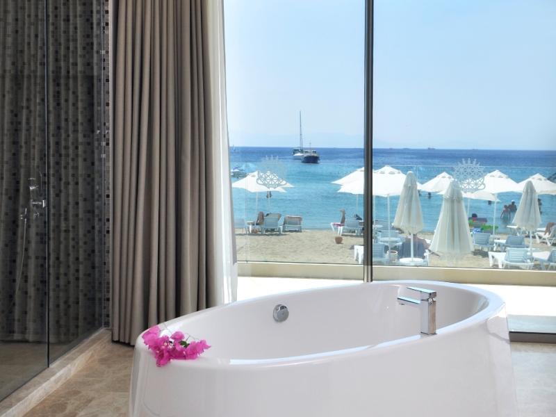 Lugga Boutique Hotel & Beach