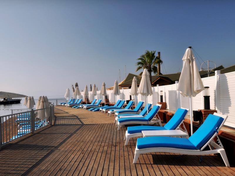 Lugga Boutique Hotel & Beach