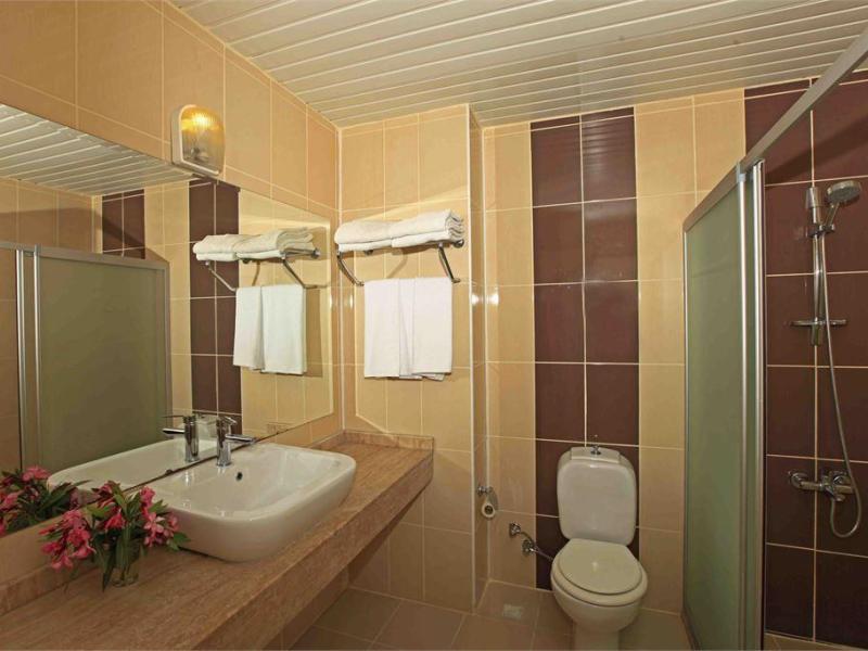 Sun City Apartments & Hotel