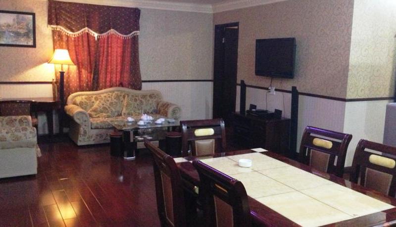 Royal Star Hotel