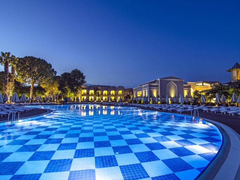 Selectum Family Resort Didim