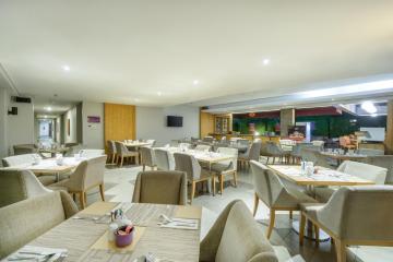 Отель Quest Hotel Kuta Индонезия, Кута, фото 11