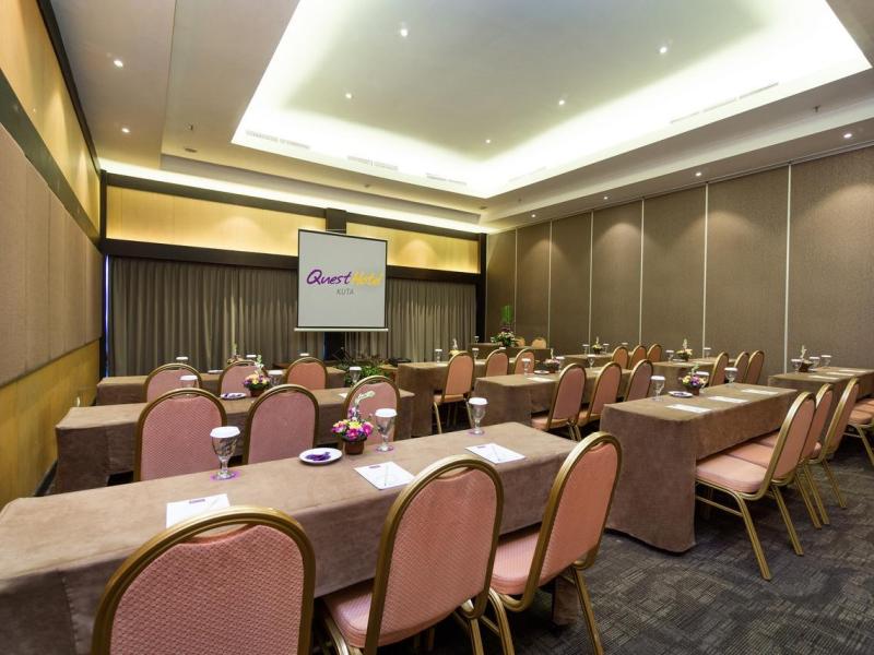 Quest Hotel Kuta