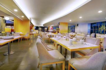 Отель Quest Hotel Kuta Индонезия, Кута, фото 7