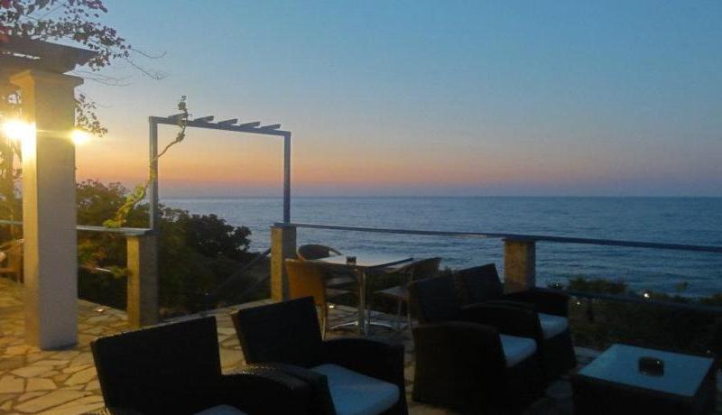 Stella Beach