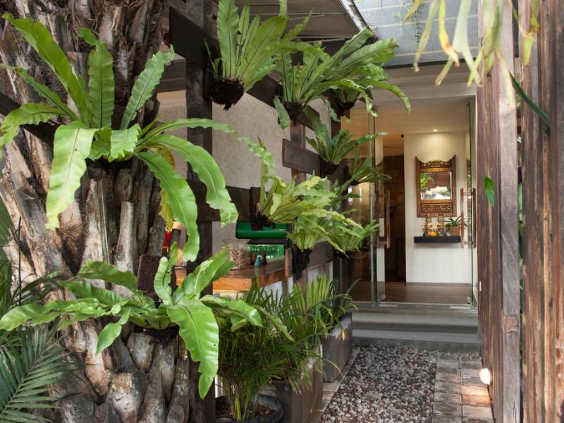 GrandMas Plus Hotel Legian