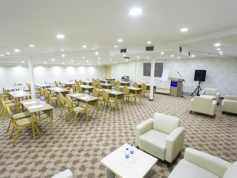 The Bostanci Hotel