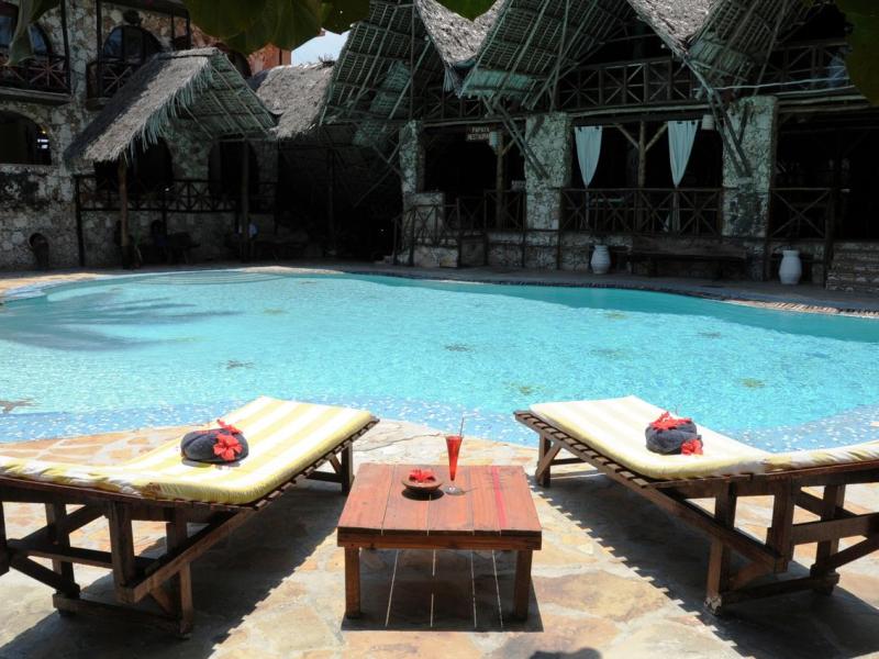 Samaki Lodge