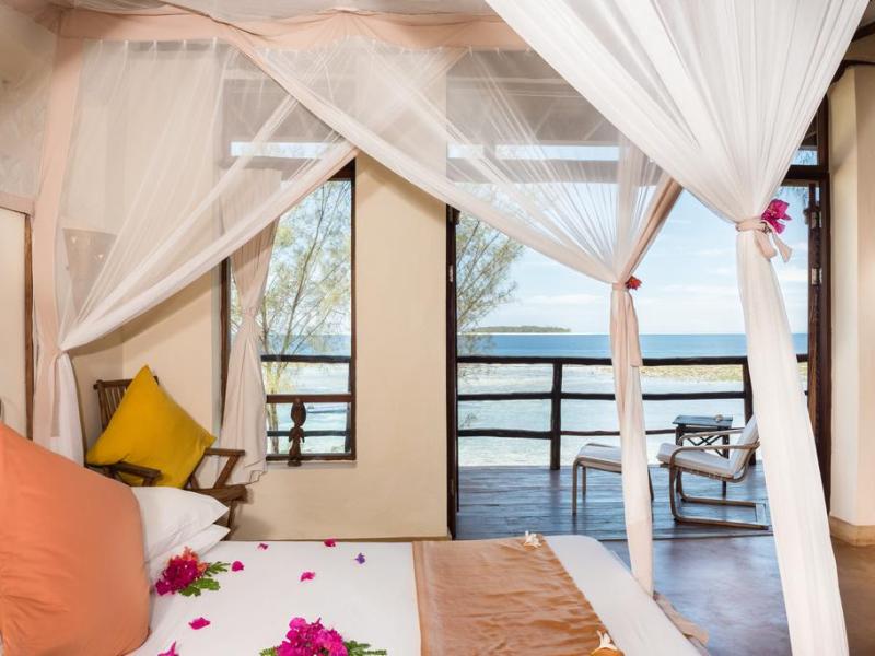 Sunshine Marine Lodge