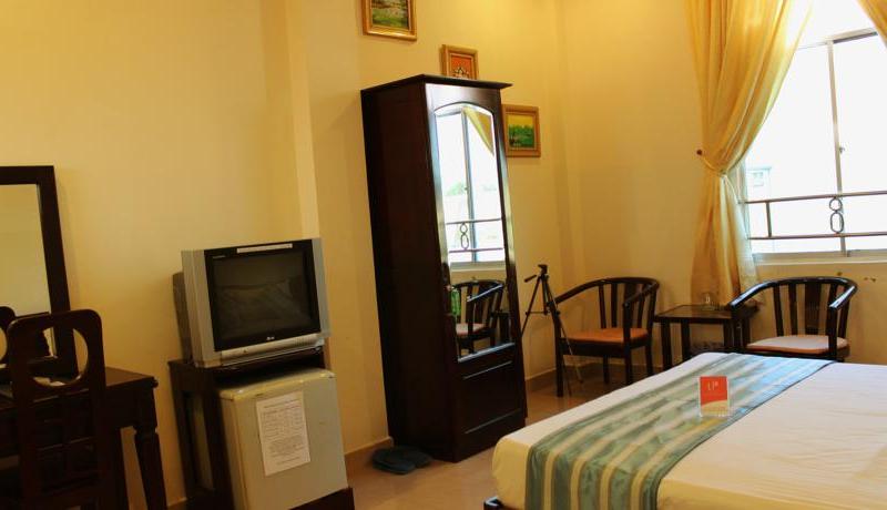 B&N Hotel (75 Vo Tru)