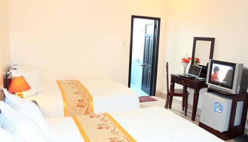 B&N Hotel (75 Vo Tru)