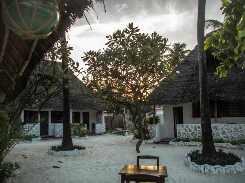 Coco Beach Hotel