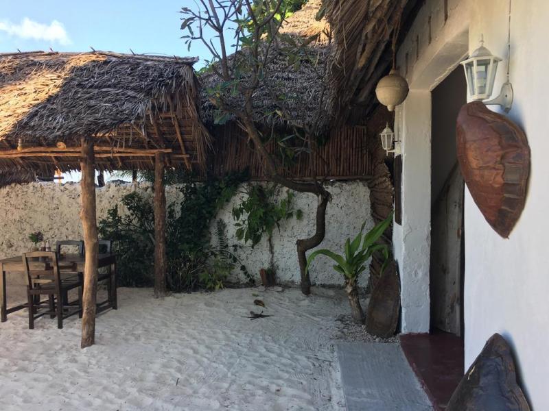 Coco Beach Hotel