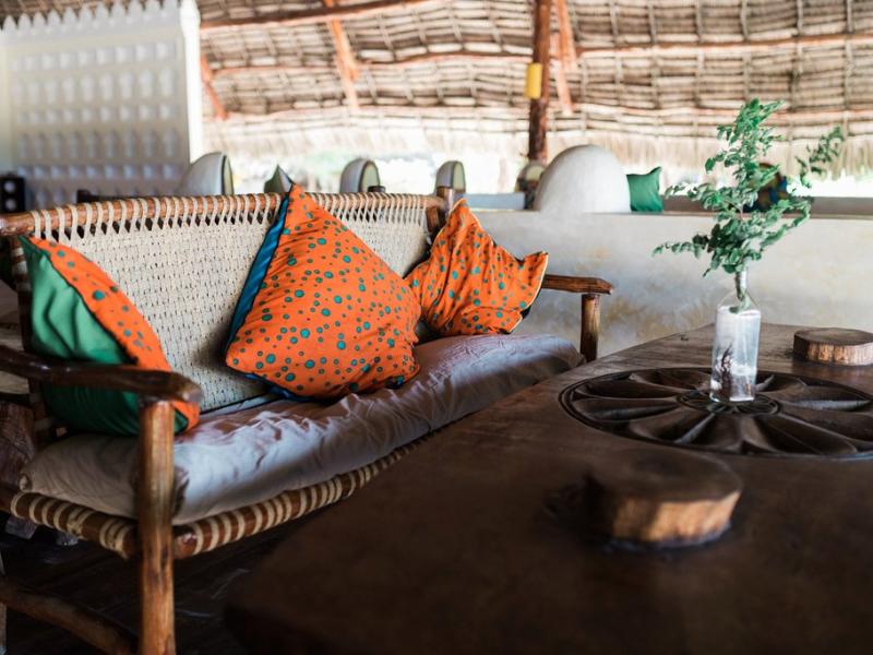 Hakuna Majiwe Beach Lodge
