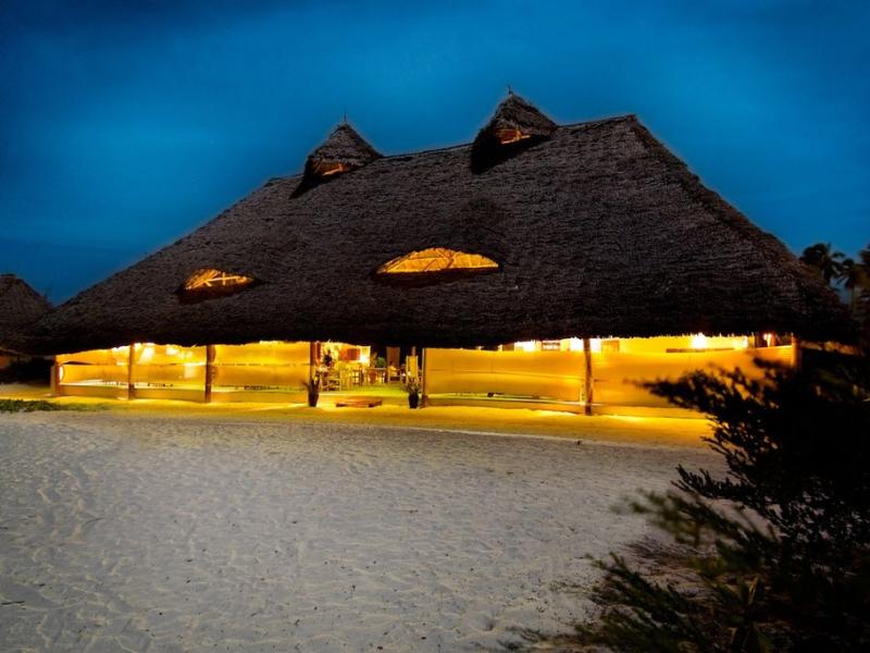 Hakuna Majiwe Beach Lodge